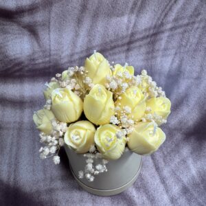 Aranjament Floral „Eleganță Solară”