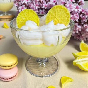 Lumânare Parfumată în Cupă – Lemon Cake Fantasy